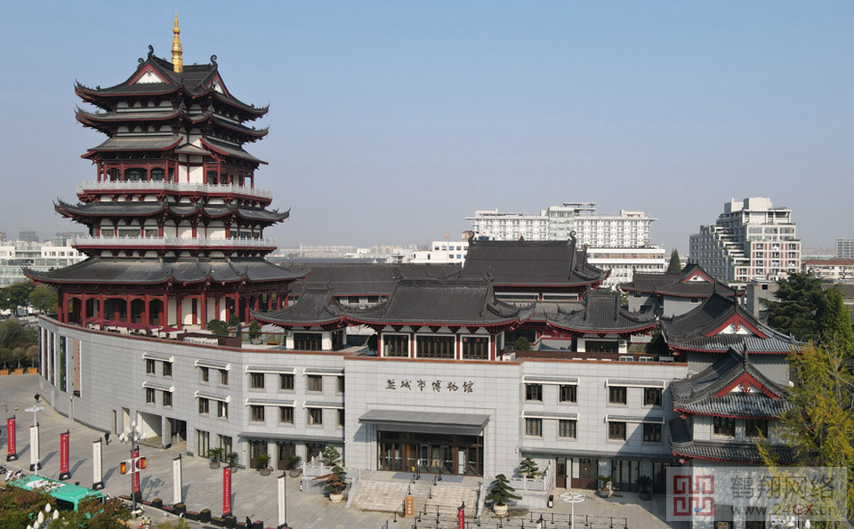 �}���в����^